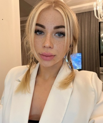 Ева